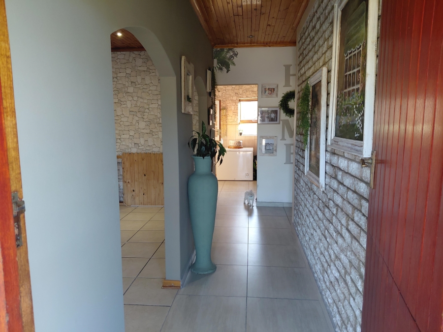 3 Bedroom Property for Sale in Strelitzia Park Eastern Cape